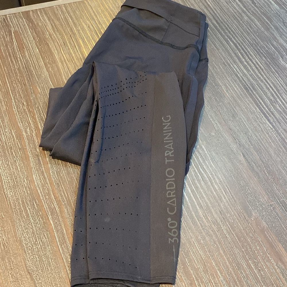 Domyos ladies cardio training workout pants in size small.